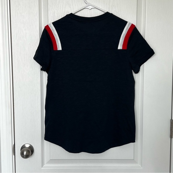 NWT Nike Atlanta Falcons Women’s NFL Short Sleeve Shirt Black Red Size Small - Picture 2 of 11